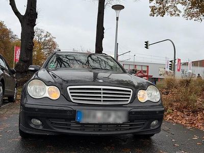 Mercedes C200