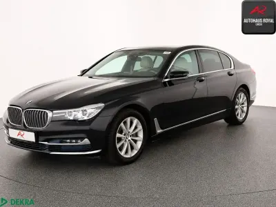 Gebraucht BMW 730 Sport Line 265 PS (194 kW) 2017 Black sapphire Limousine