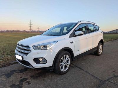 Gebraucht 2017 Ford Kuga Titanium SUV | 17.000 € (Etwas zu teuer)