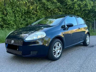 Gebraucht Fiat Punto 48 PS (35 kW) 2009 Blau Kleinwagen