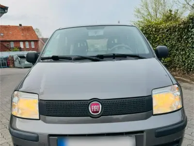 Gebraucht Fiat Panda 69 PS (50 kW) 2012 Grau Kleinwagen