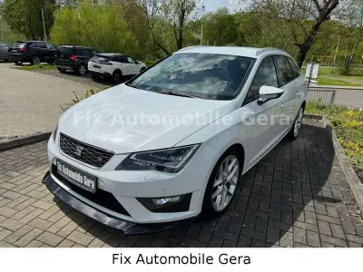 Używany Seat Leon ST FR 150 KM (110 kW) 2014 Biały Kombi