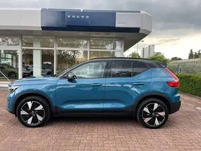 Gebraucht Volvo EX40 220 kW (300 PS) 2024 SUV