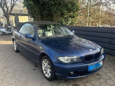 Gebraucht BMW 318 Cabriolet 143 PS (105 kW) 2003 Blau Cabrio