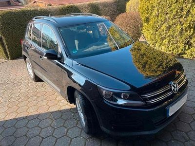 Gebraucht VW Tiguan 110 PS (80 kW) 2015 Schwarz SUV