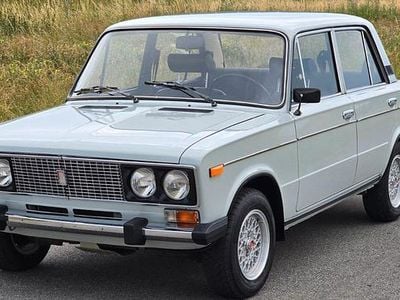Second-hand Lada 2106 68 CP (50 kW) 1989 Berlinǎ