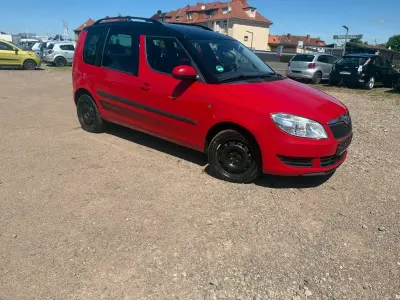 Gebraucht Skoda Roomster Plus Edition 105 PS (77 kW) 2013 Rot Van / Kleinbus