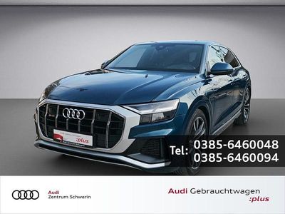 Gebraucht Audi SQ8 Ambiente 507 PS (372 kW) 2022 Galaxisblau SUV