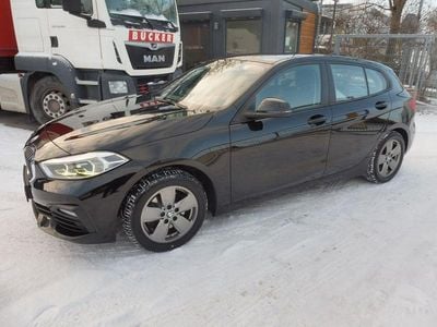 Gebraucht BMW 118 140 PS (102 kW) 2019 Schwarz Kleinwagen