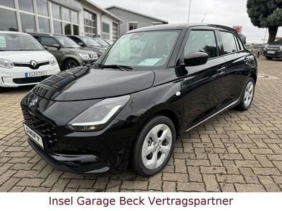 Neu Suzuki Swift Comfort 83 PS (61 kW) 2025 Schwarz Kleinwagen