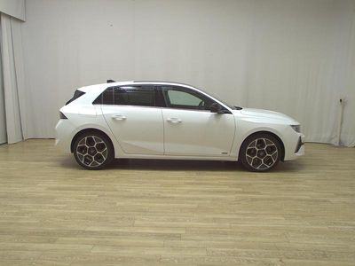 Usata Opel Astra Ultimate 131 CV (96 kW) 2023 Bianco Utilitaria