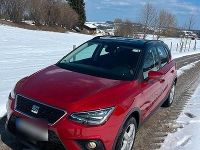Usata Seat Arona 115 CV (84 kW) 2020 Rosso SUV