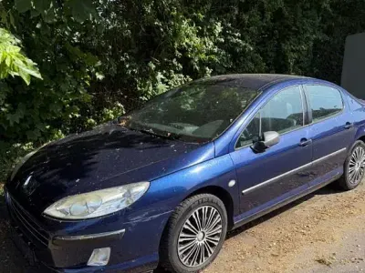 Gebraucht Peugeot 407 Tendance 158 PS (116 kW) 2004 Blau Limousine