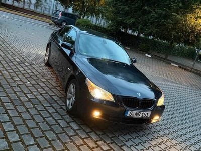 BMW 525