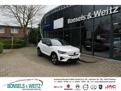 Gebraucht Volvo XC40 Plus 169 kW (231 PS) 2022 Weiß metallic SUV