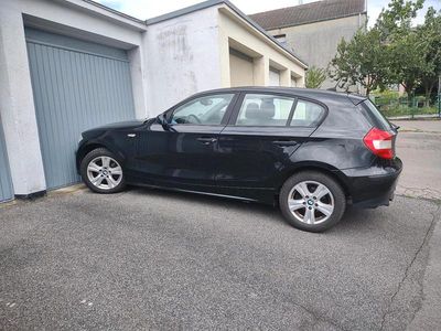 Gebraucht BMW 116 115 PS (84 kW) 2006 Schwarz Kleinwagen