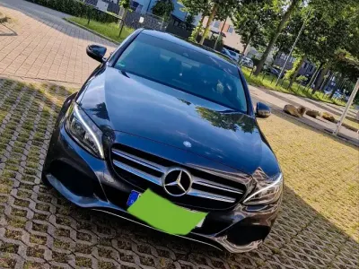 Second-hand Mercedes C220