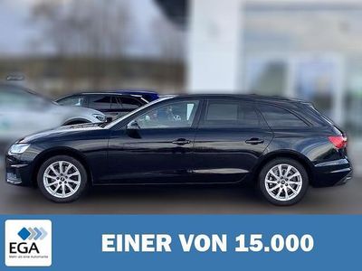 Schwarz metallic Gebraucht 2022 Audi A4 Kombi | 25.270 € (Guter Preis)