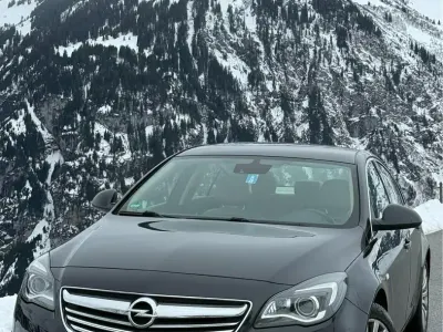 Gebraucht Opel Insignia 250 PS (183 kW) 2014 Schwarz Limousine