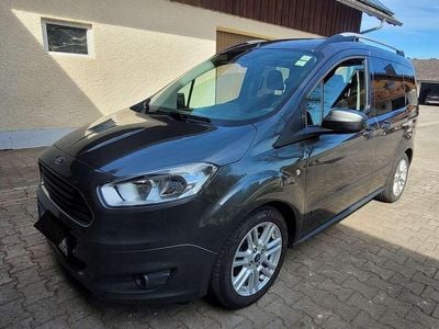 Second-hand Ford Tourneo Titanium 101 CP (74 kW) 2018 Break