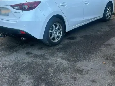 Second-hand Mazda 3 150 CP (110 kW) 2016 Alb Berlinǎ