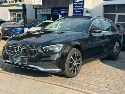 Gebraucht Mercedes E300 320 PS (235 kW) 2021 Schwarz Limousine