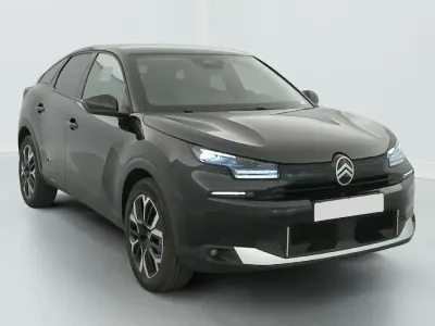Gebraucht Citroën C4 136 PS (100 kW) 2025 Schwarz (noir perla nera) SUV