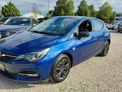 Gebraucht Opel Astra 122 PS (89 kW) 2020 Blau Limousine