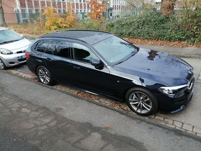 gebraucht BMW 520 d Touring A - Mild-Hybrid, M-Sport, AHK