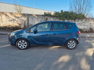 Gebraucht Opel Meriva Innovation 136 PS (100 kW) 2016 Blau Van / Kleinbus