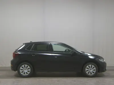Gebraucht VW Polo Life 95 PS (69 kW) 2022 Schwarz Kleinwagen