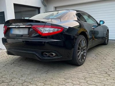 Gebraucht Maserati Granturismo 441 PS (324 kW) 2011 Schwarz Coupé