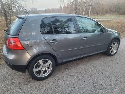 Gebraucht VW Golf V 102 PS (75 kW) 2007 Limousine