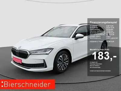Gebraucht Skoda Superb Selection 150 PS (110 kW) 2025 Purity weiss Kombi