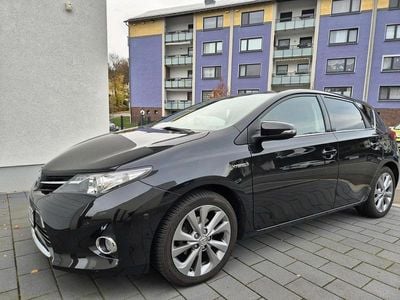 Toyota Auris Hybrid