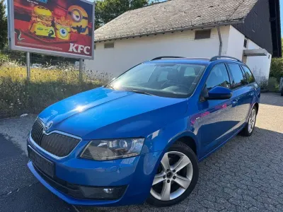 Gebraucht Skoda Octavia Joy 150 PS (110 kW) 2016 Blau Kombi
