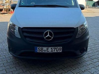 Gebraucht Mercedes Vito 114 PS (83 kW) 2015 Weiß Van