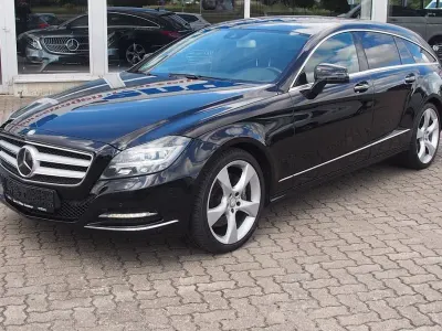 Gebraucht Mercedes CLS350 Shooting Brake 265 PS (194 kW) 2013 Schwarz Kombi