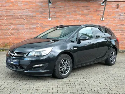 Gebraucht Opel Astra 140 PS (102 kW) 2015 Schwarz Kombi