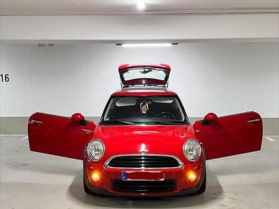 Gebraucht Mini Cooper 75 PS (55 kW) 2010 Rot Kleinwagen