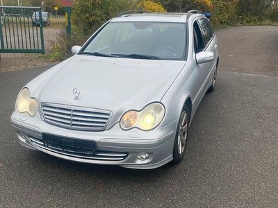 Mercedes C200