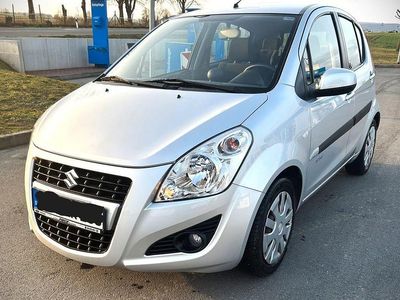 Gebraucht Suzuki Splash Active+ 94 PS (69 kW) 2015 Silber Kleinwagen