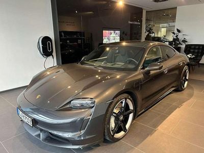 Porsche Taycan Turbo