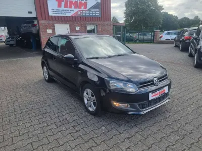 Gebraucht VW Polo Match 90 PS (66 kW) 2012 Schwarz Kleinwagen