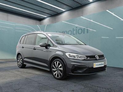 Gebraucht VW Touran Highline 150 PS (110 kW) 2024 Grau Van / Kleinbus