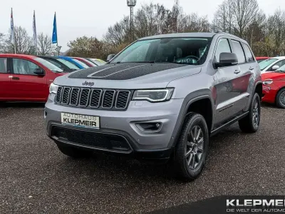 Second-hand Jeep Grand Cherokee Trailhawk 250 CP (183 kW) 2017 Argintiu SUV