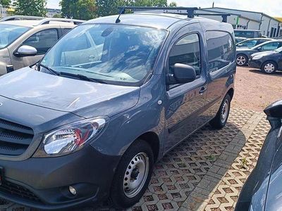 Mercedes Citan 111