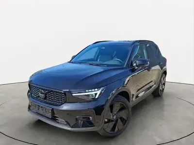 Usata Volvo XC40 Plus 163 CV (119 kW) 2025 Nero SUV