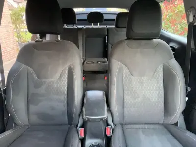 Gebraucht Jeep Compass Sport 120 PS (88 kW) 2018 Schwarz SUV