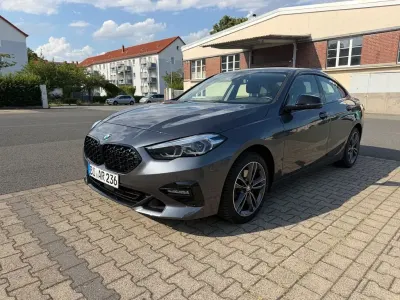 Gebraucht BMW 218 Gran Coupé Sport Line 140 PS (102 kW) 2020 Grau Coupé